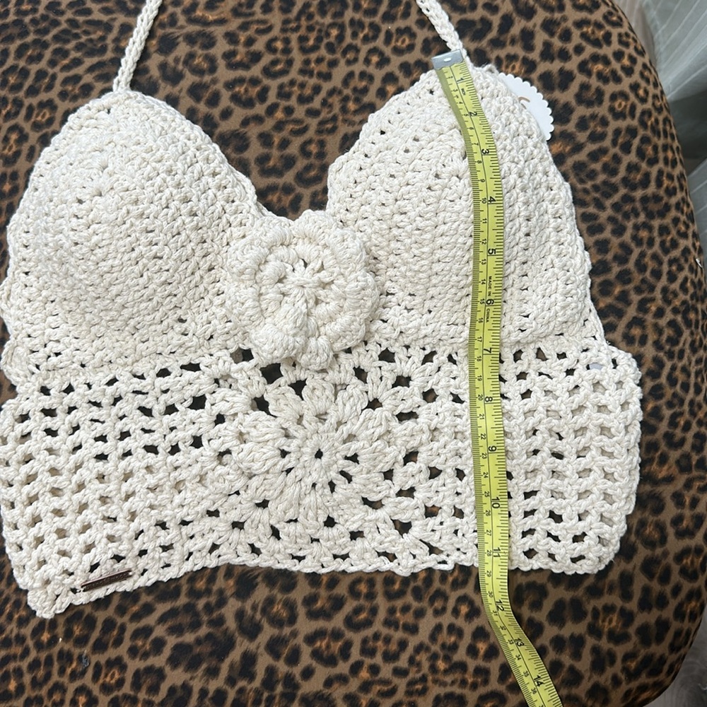 Elegant Cream Crochet Halter Top - Picture 7 of 9
